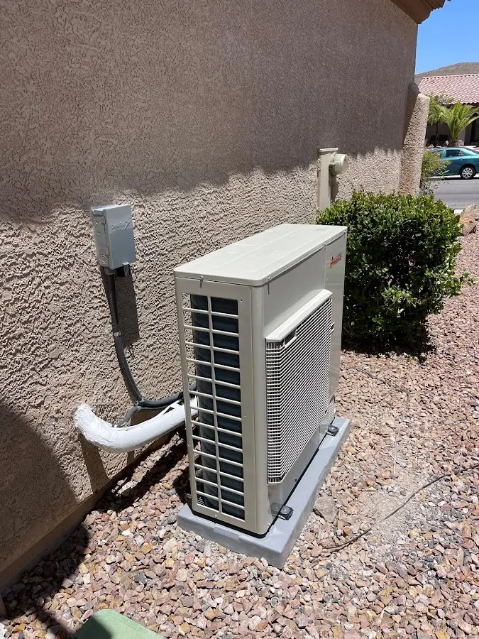 Residential air conditioning condenser unit in Haltom City